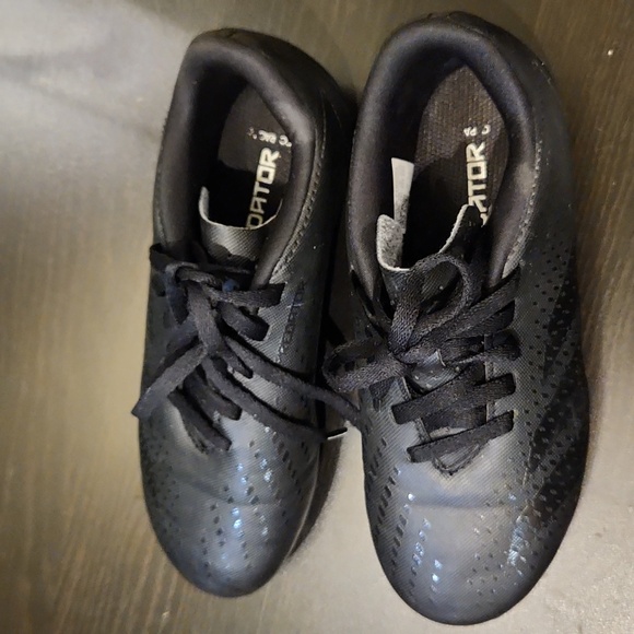 Adidas cleats - Picture 4 of 5